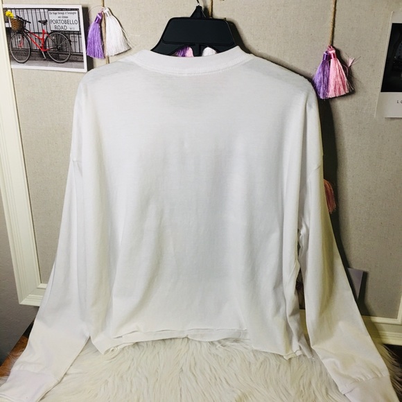 IUNZ - Tee - Picture 5 of 6